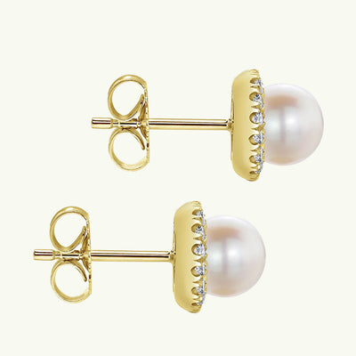 18k Gold Pearl Studs